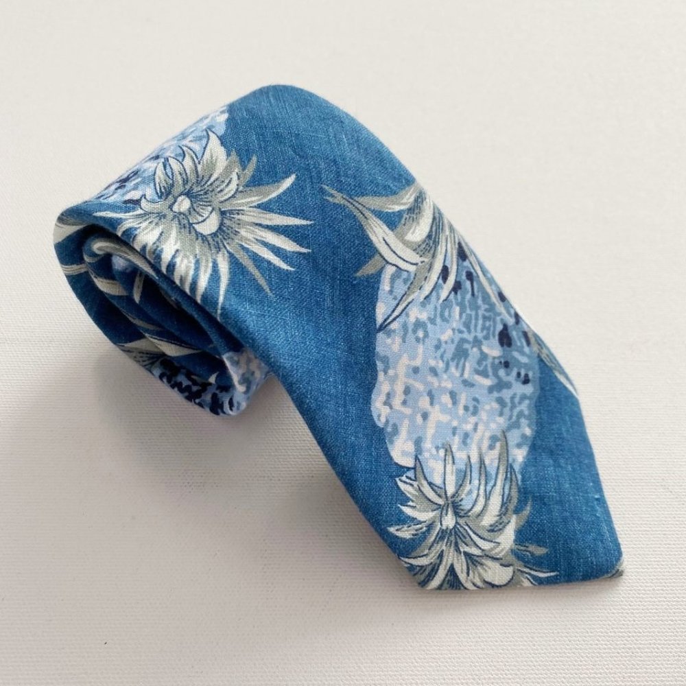 BONOBOS Handmade Neck Tie Blue Floral Linen